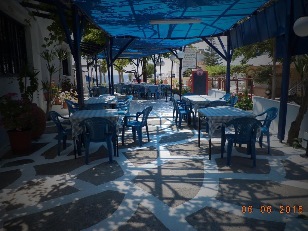דירות Paralia Agias Foteinis To Kamari מראה חיצוני תמונה