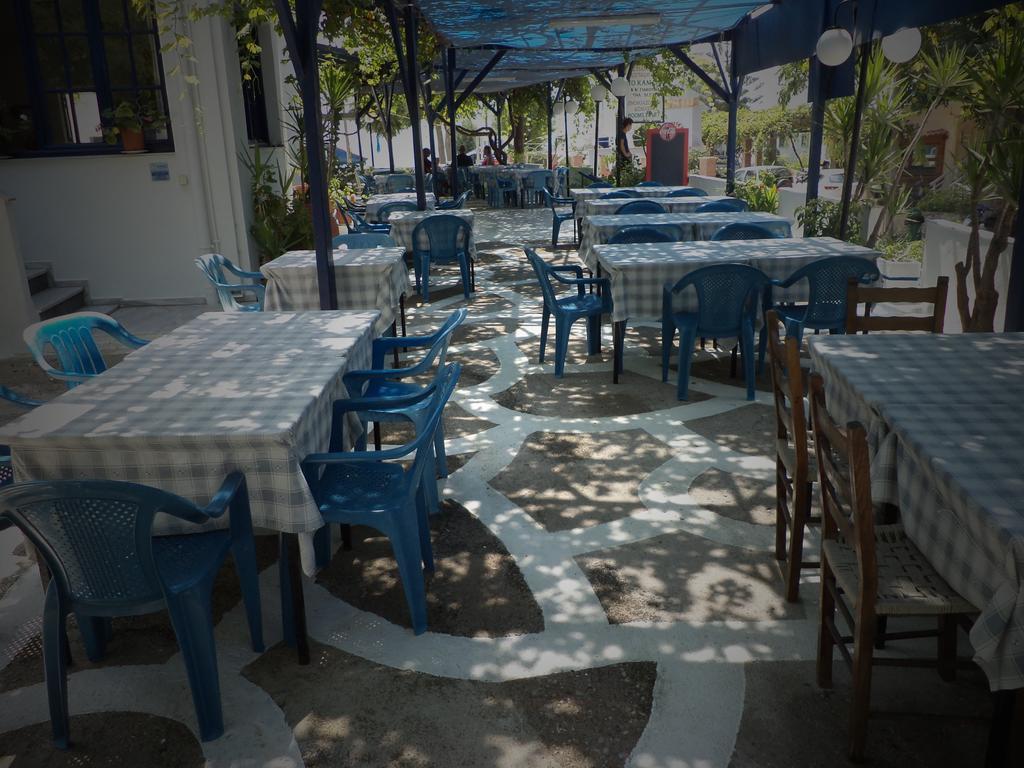 דירות Paralia Agias Foteinis To Kamari מראה חיצוני תמונה