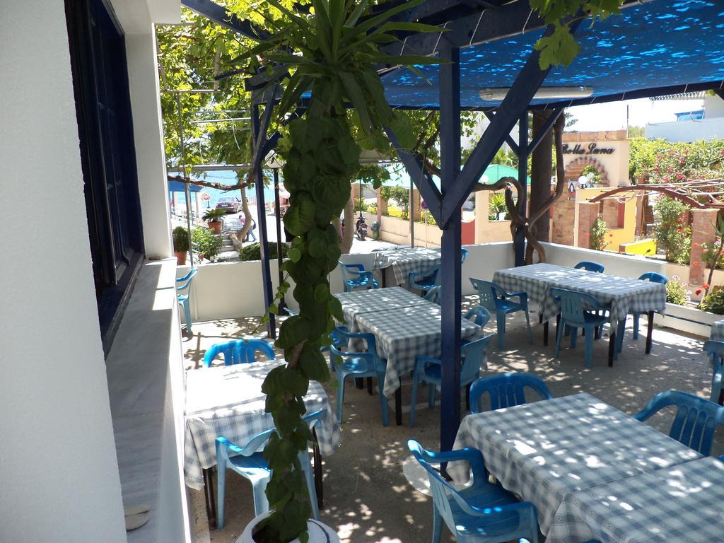 דירות Paralia Agias Foteinis To Kamari מראה חיצוני תמונה